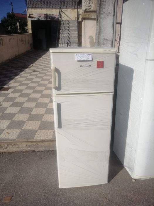 Frigorífico Brande a funcionar bem.