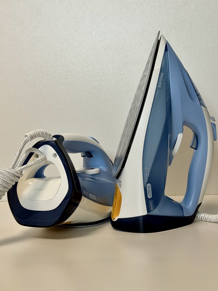 Парова праска Philips Azur із паровим ударом 180 г, потужністю 2400 Вт