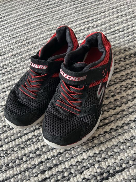 Кросовки Skechers 32