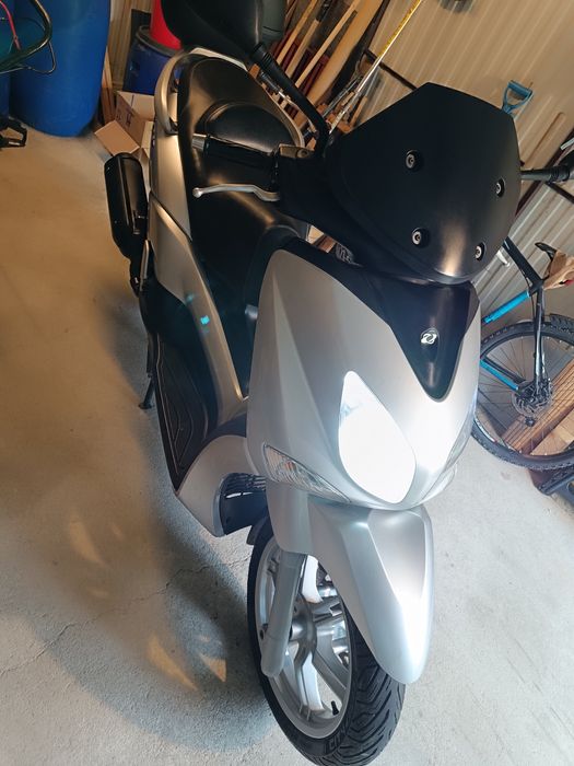 Skuter Mbk Cityliner 125 ( Yamaha Xmax)