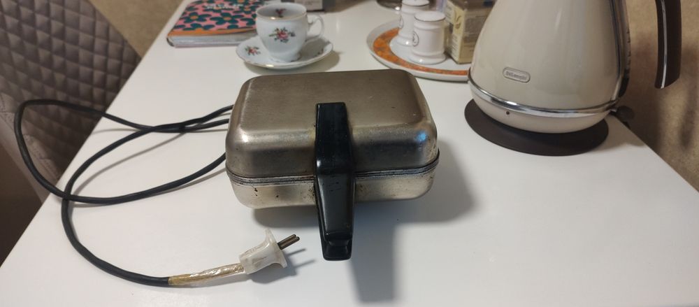 Электровафельница СССР