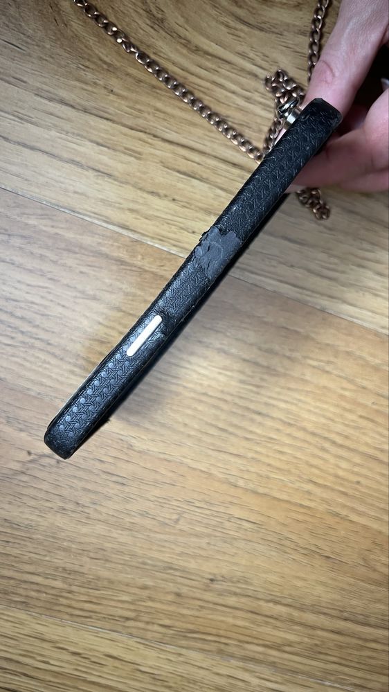 Case Karl Lagerfeld iPhone 13 Pro czarne z łańcuszkiem
