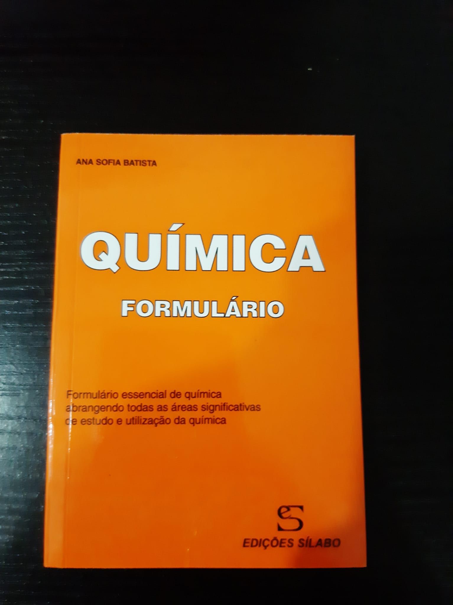 Mini livro com formulários da área da Química