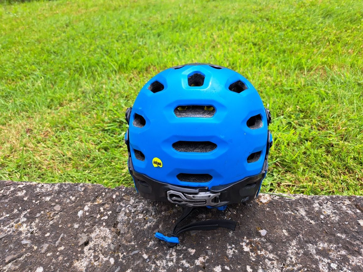 Kask Bell Super 2R  MIPS