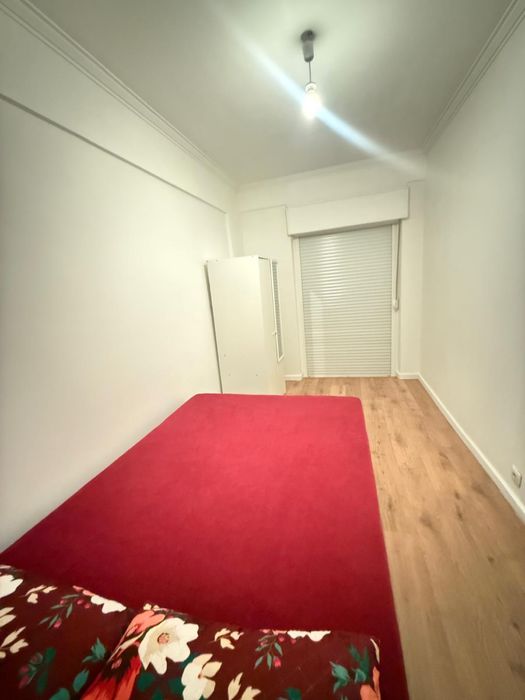 Quarto na Amadora Para Solteiros