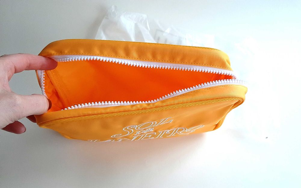 nowa kosmetyczka żółta, wodoodporna