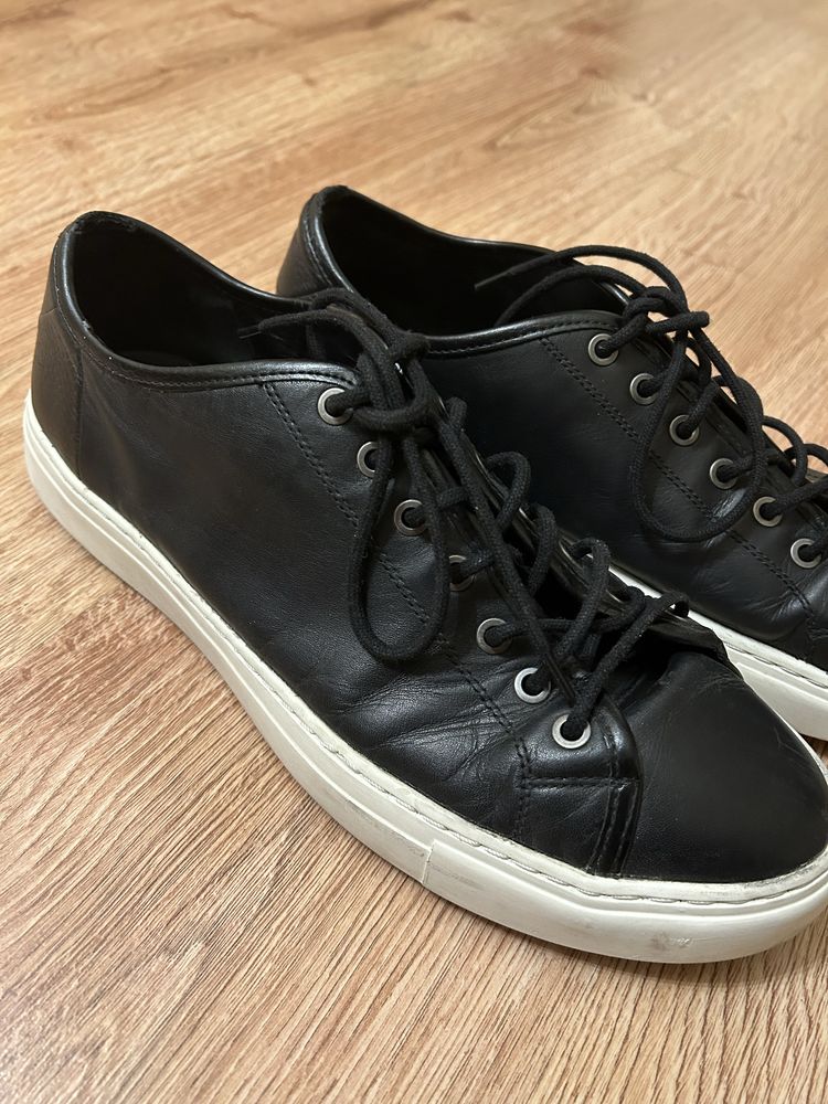 Czarne buty trampki sneakersy męskie skórzane massimo dutti 44