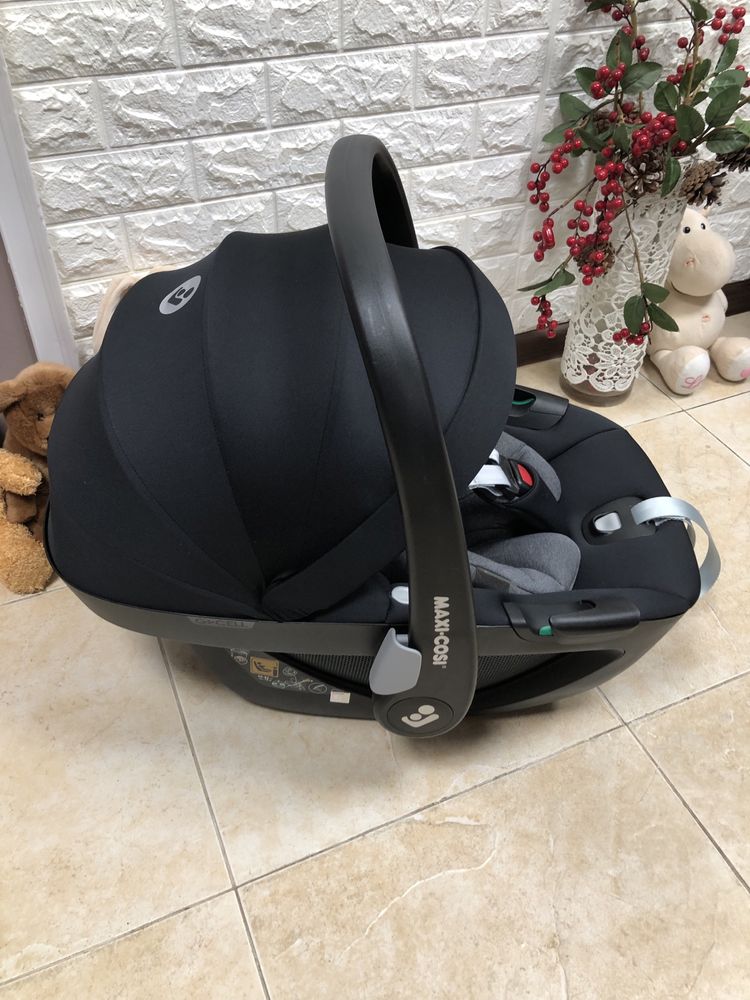 Автокрісло MAXI-COSI Pebble 360 Група 0+ (0-13 кг) автолюлька