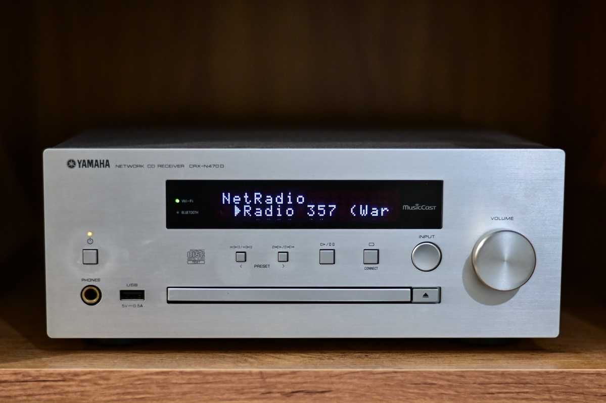 Mini wieża Yamaha MCR-N470D z serii PianoCraft