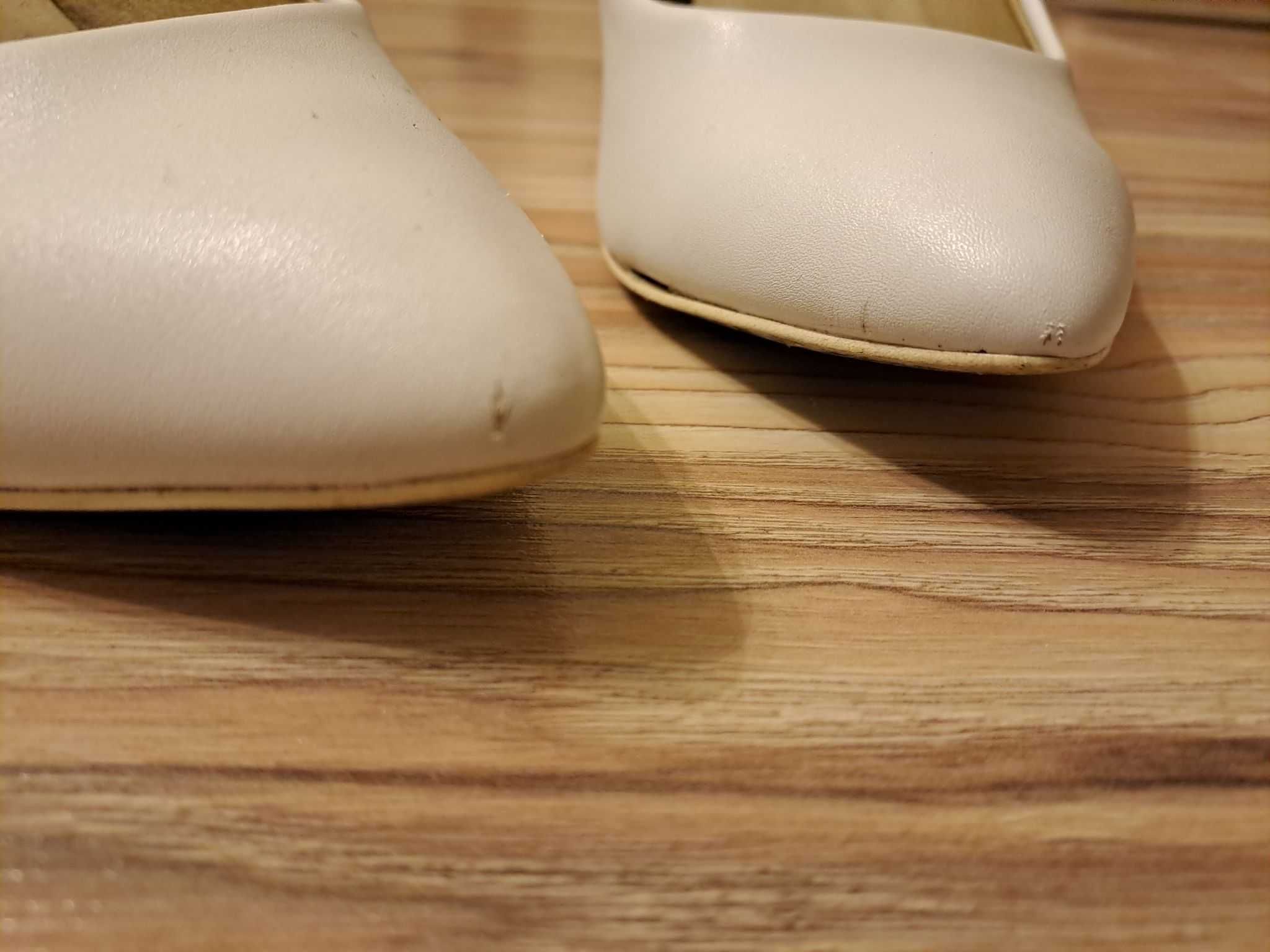 Białe buty ślubne brilu r.36