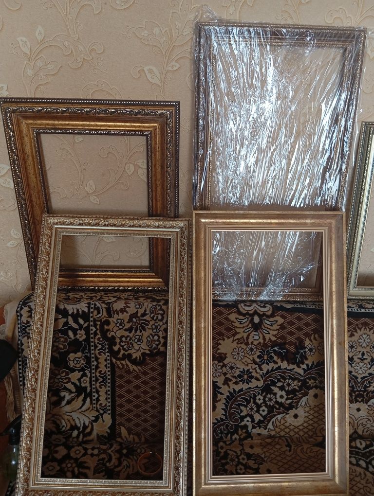 Продам дерев'яні рами для картин.