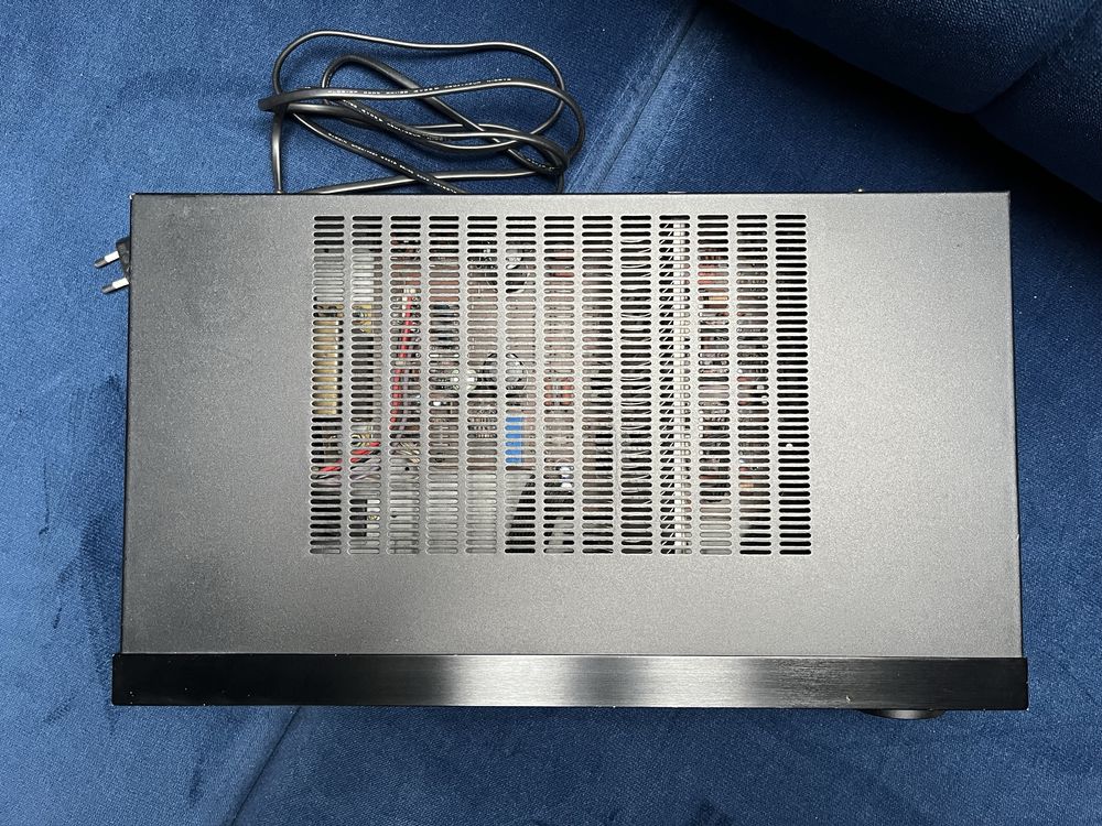 Wzmacniacz Luxman LV-111+Tuner T-102L