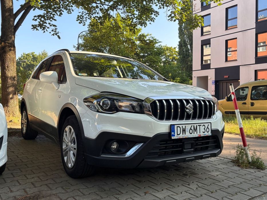 Suzuki SX4 S-Cross Suzuki SX4 S-Cross Hybrid, od początku w rodzinie