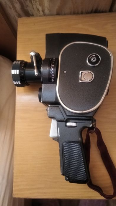 Продам видео камеру