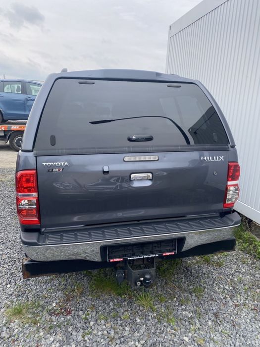 Toyota Hilux Double Cab Life 4x4