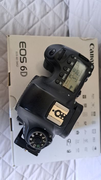 Canon 6D z akcesoriami