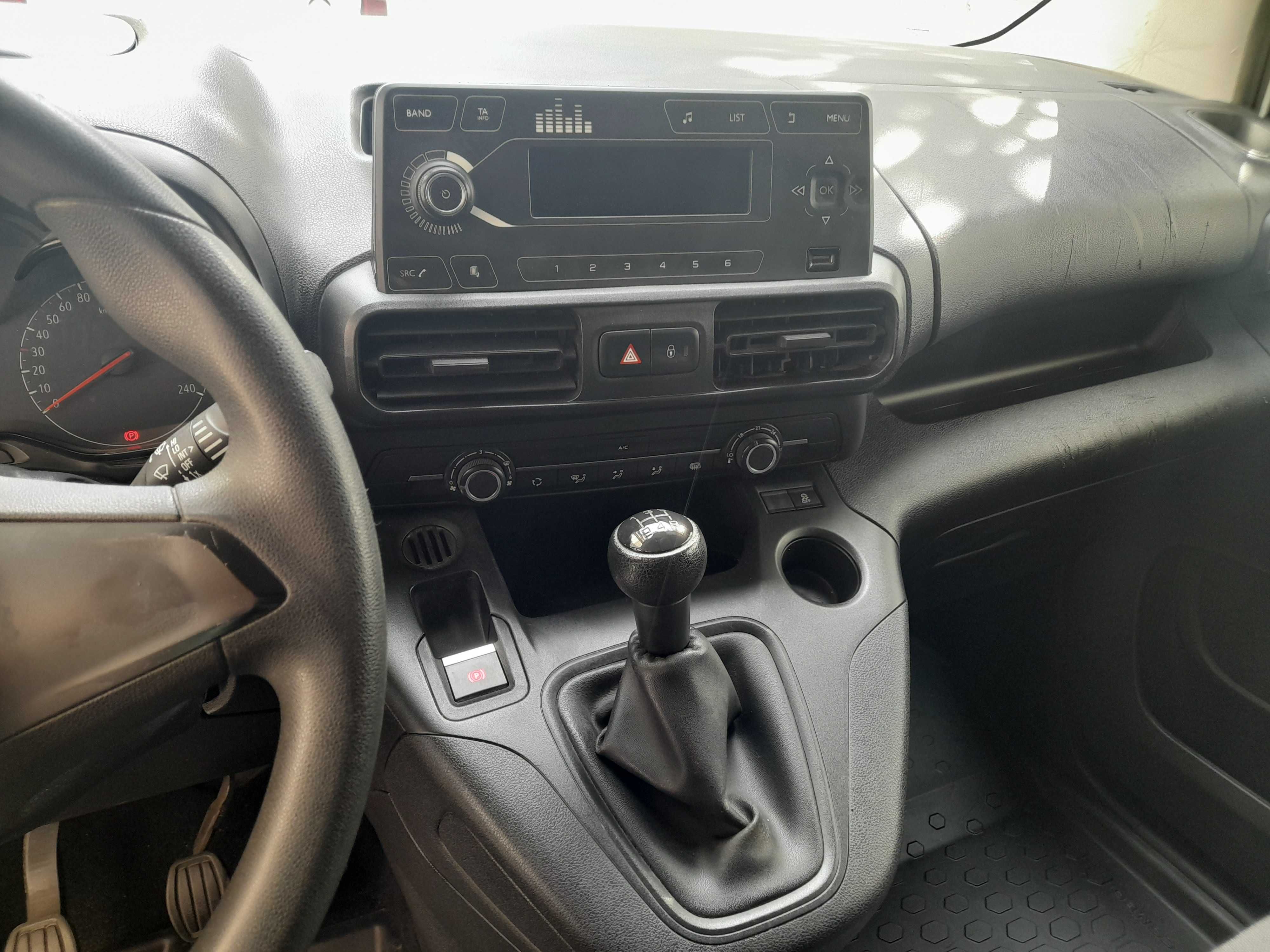 Opel Combo 1.6 D 3lugares Nacional