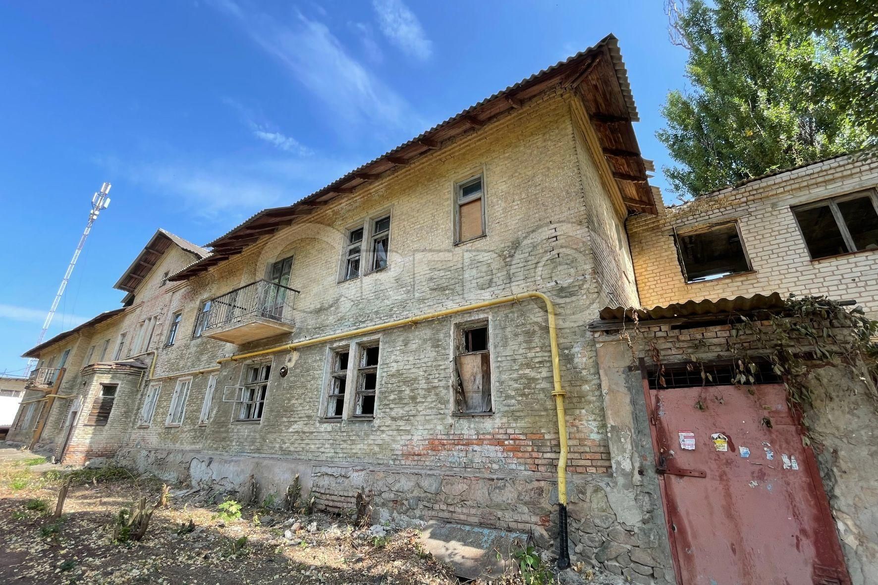 Продаж окремо розташованої 2-х поверхової будівлі, вул. Шостаковича