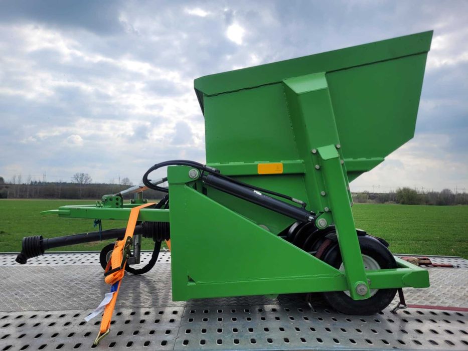 Wiedenmann samozaładowcza PIASKARKA Samasz Toro posypywarka John Deere