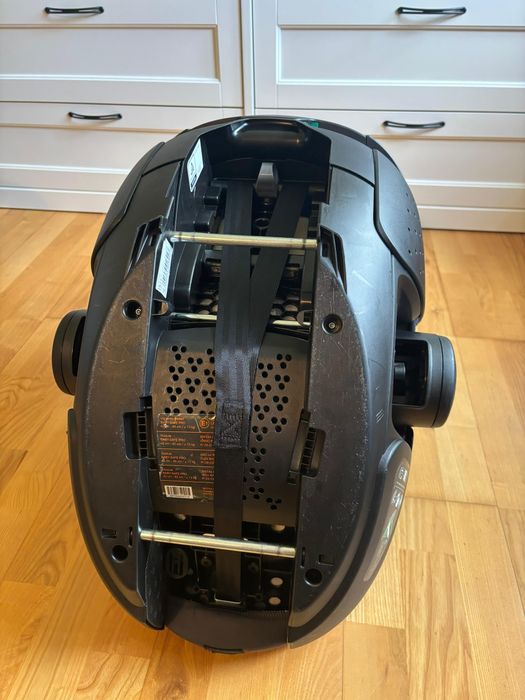 Fotelik łupina Britax Romet Baby-Safe PRO z bazą obrotową