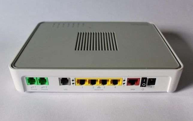 Thomson 780 ADSL Wireless VoIP Router64354254309377120