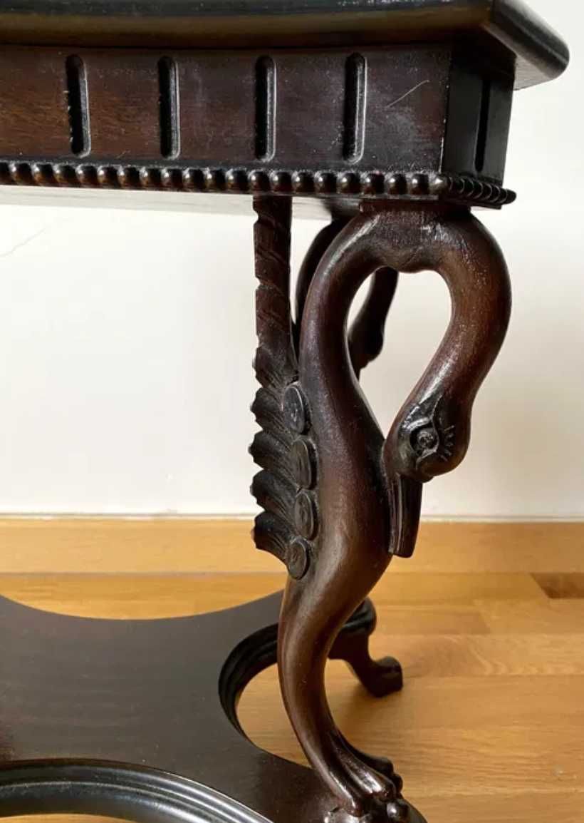 Mesa antiga em mogno com cisnes entalhados – séc. XIX / XX