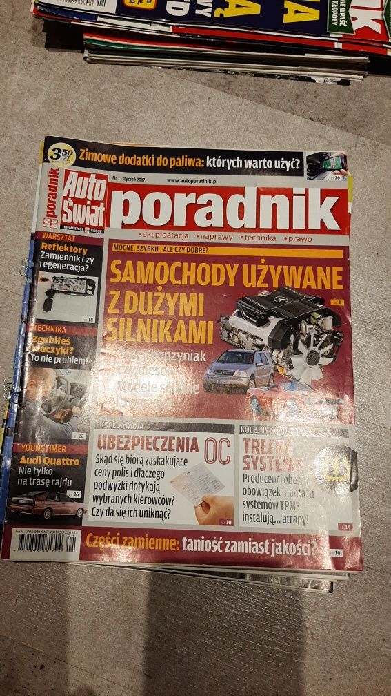 Auto swiat poradnik. 90 sztuk