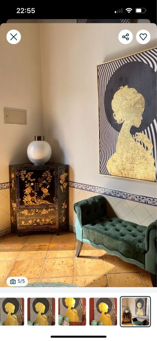 Movel de canto oriental antigo pintado mão