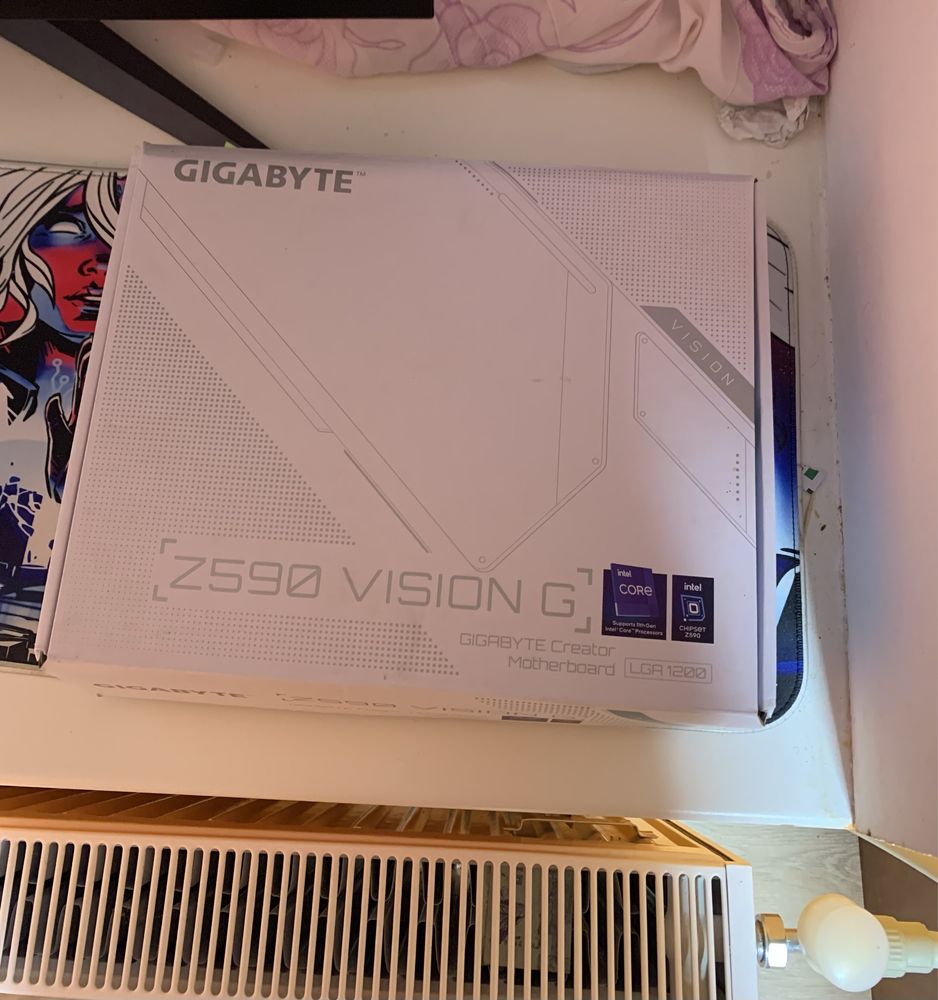 Материнская плата Gigabyte Z590 Vision G