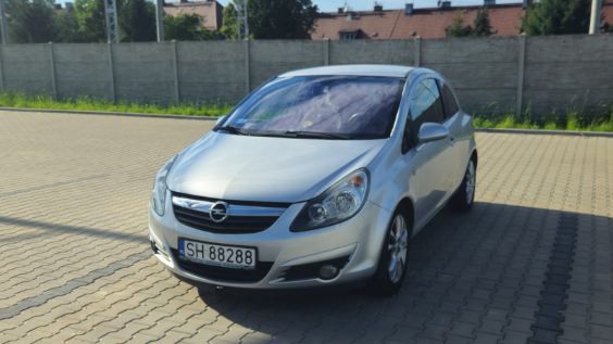 Opel Corsa D 2008r klima tempomat 1.2
