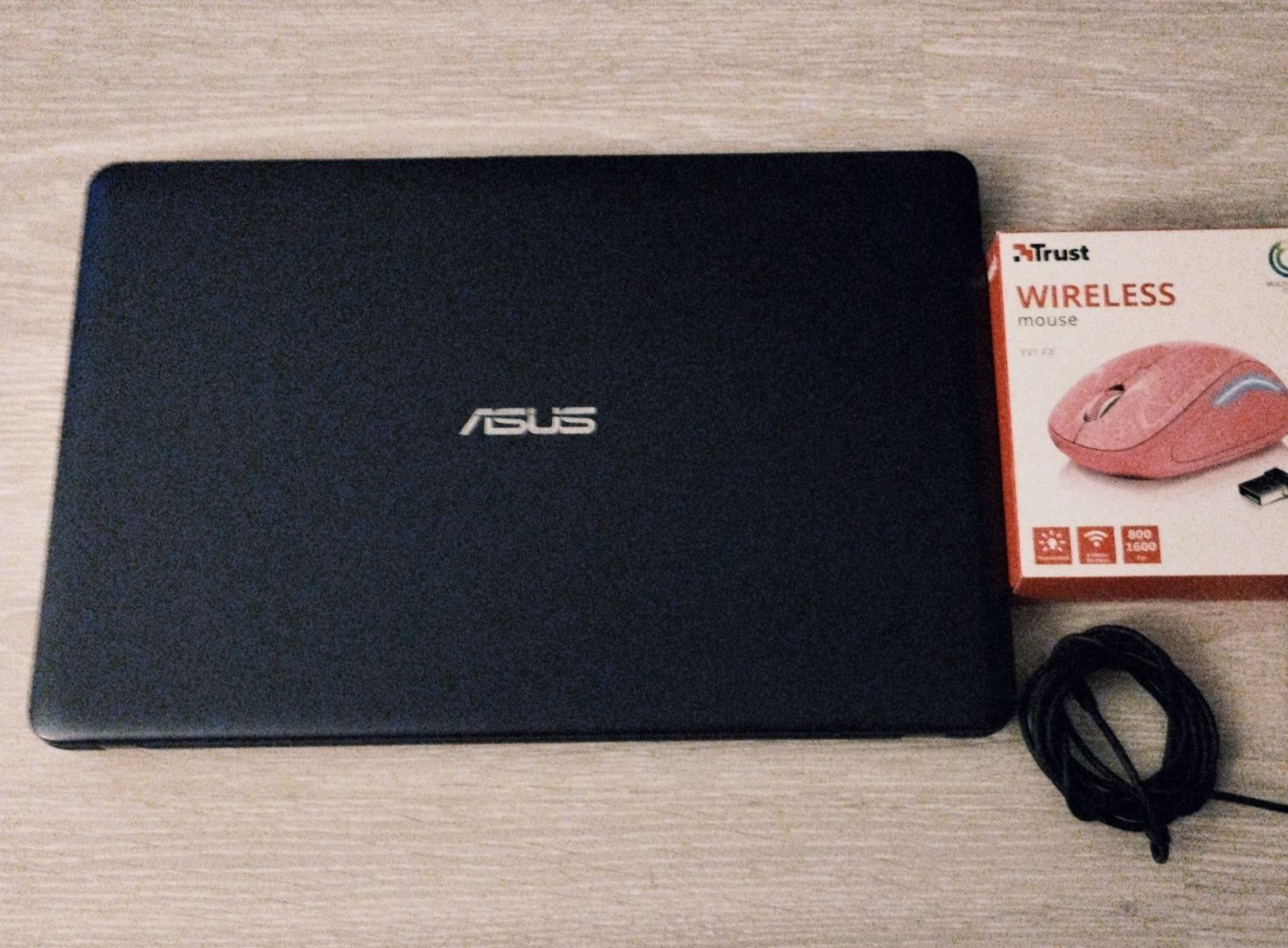 Laptop Asus F543BA -DM792T, 15.6 cala, FHD +torba+ myszka