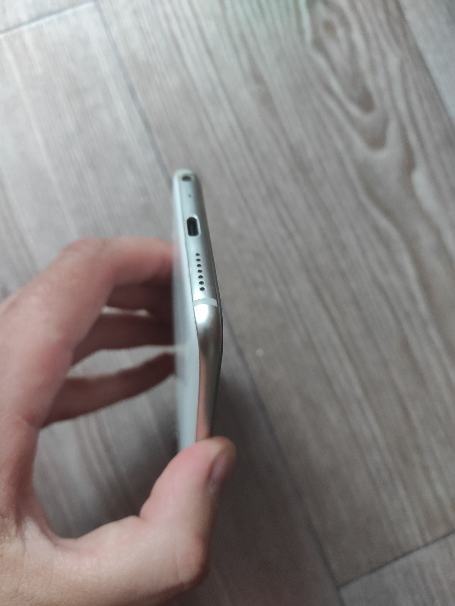 Смартфон Meizu 16th 6/64 (на запчастини)