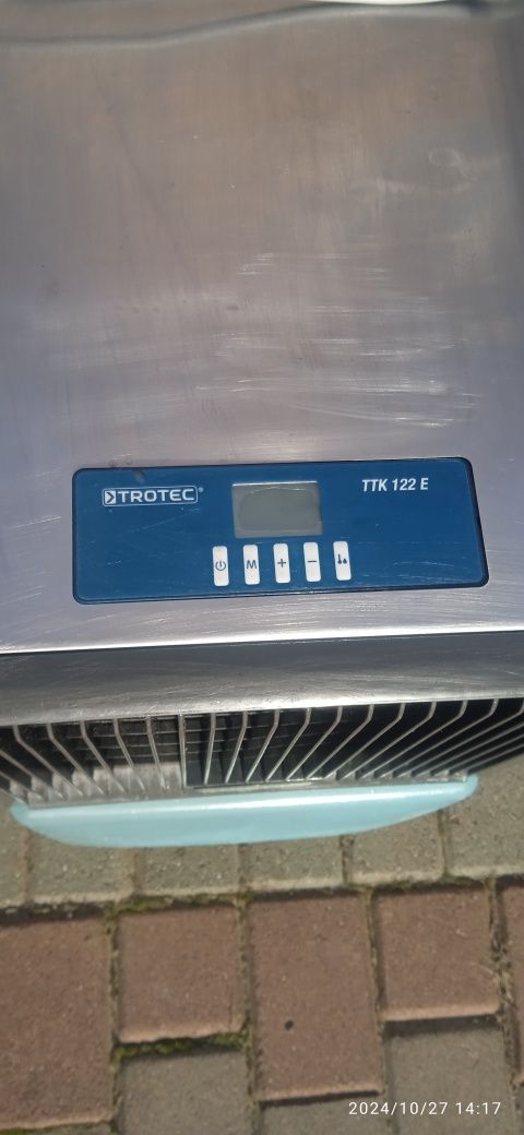Осушувач повітря TROTEC TTK 122 E.