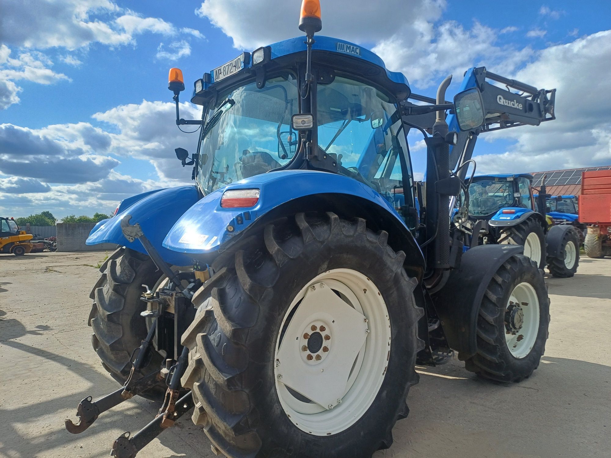 New Holland T6050 orginał ładowacz sprowadzony T6010 TS125 Case maxxum