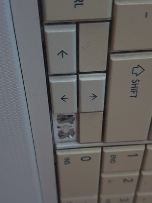 Portátil Toshiba Branco 17 Polegadas i5