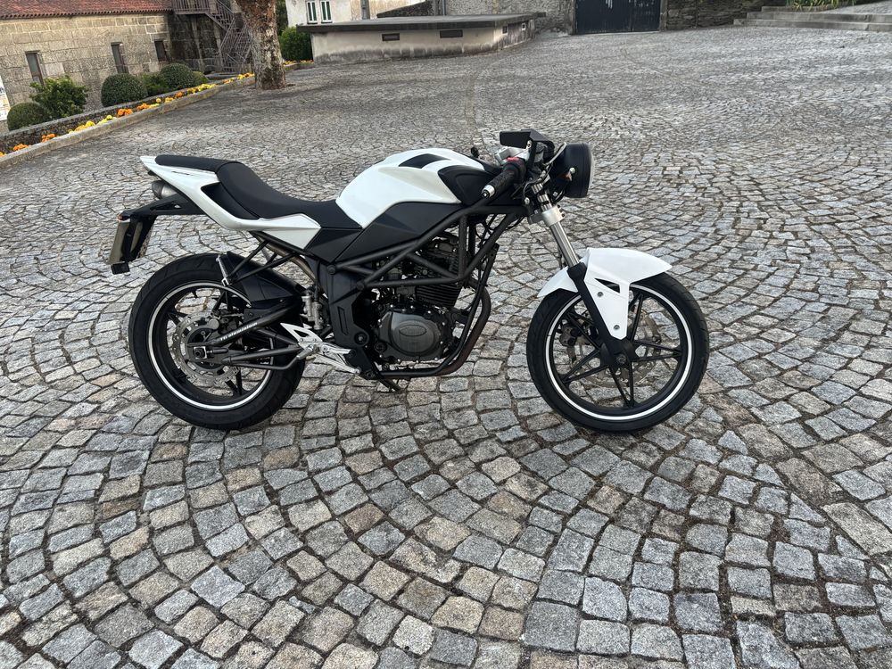 Megelli Sport 125r