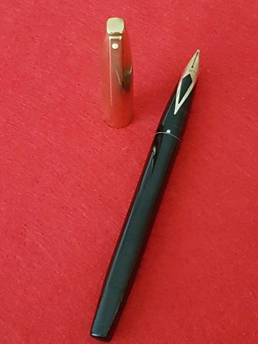 Caneta Sheaffer Imperial com aparo em Ouro