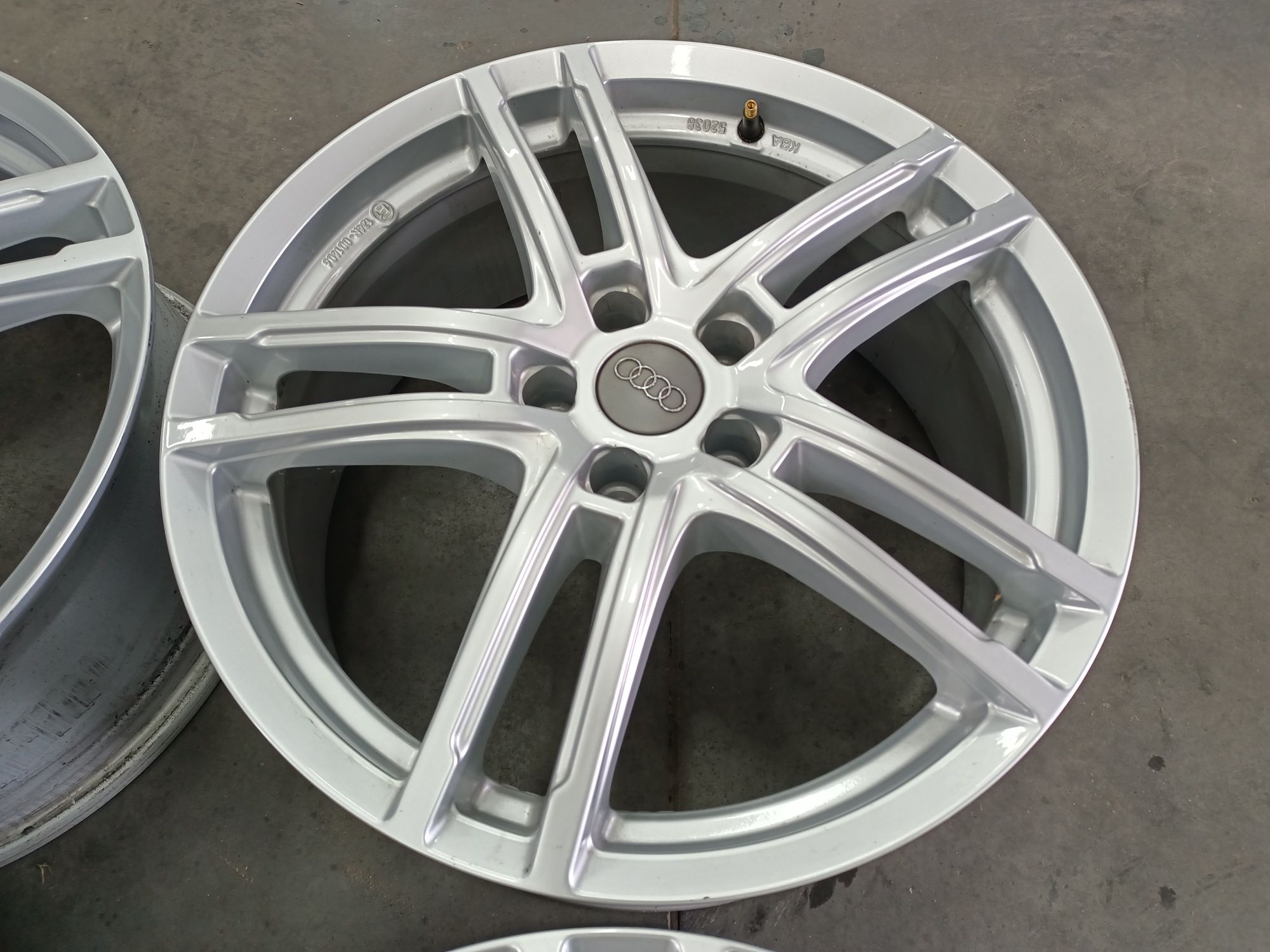 19" felgi 5x112 et49 Audi a3 VW Golf 6 7 Touran Seat Leon Skoda Sline