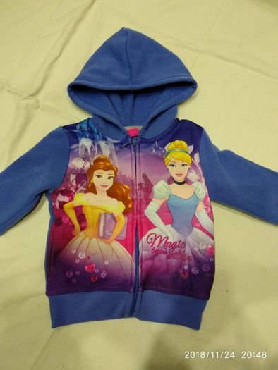Кофта Disney на 4 года
