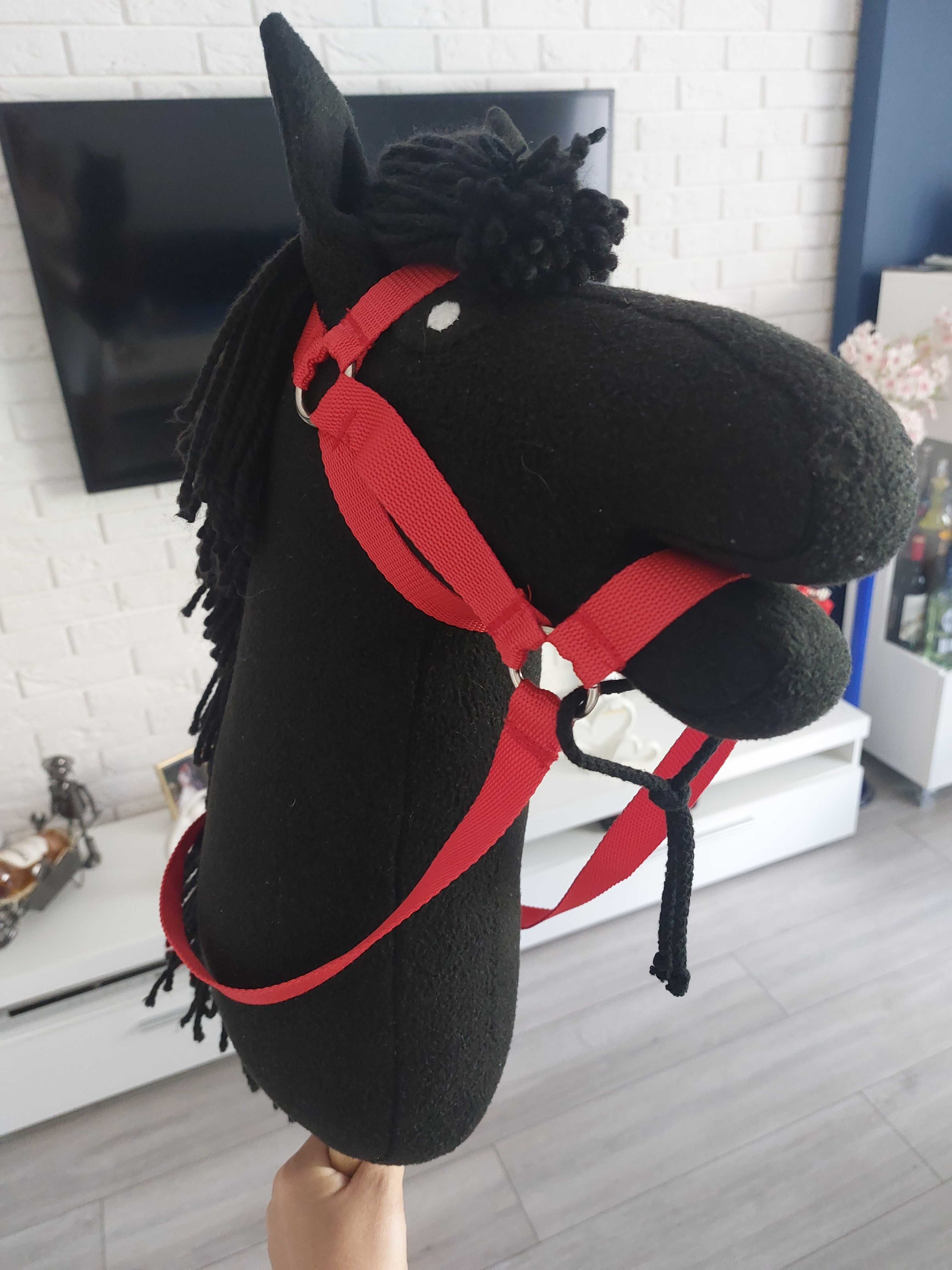 Hobby horse koń konik na kiju kijku nauszniki duży czarny kary