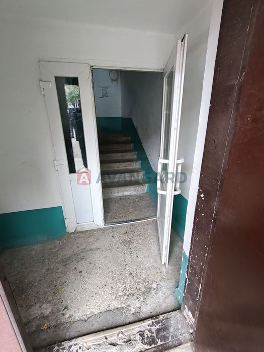 Продаж 1 к кв у Шевченківському рні. Вул.Виробнича,13А. Середн пов.