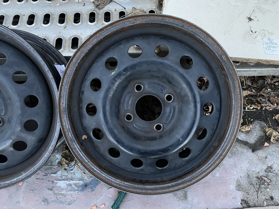 Продам оригінальні сталеві диски Ford 4x108 r15