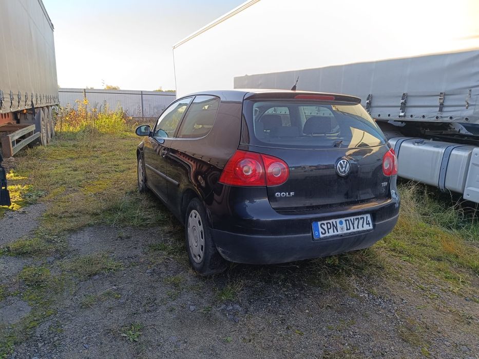 Гольф 5 2005рік 1.9 д 77кл