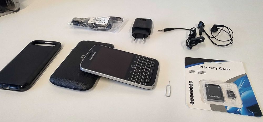Czarny | BlackBerry Classic Q20 | 4G LTE | Bez BBID Oryginalny Komplet