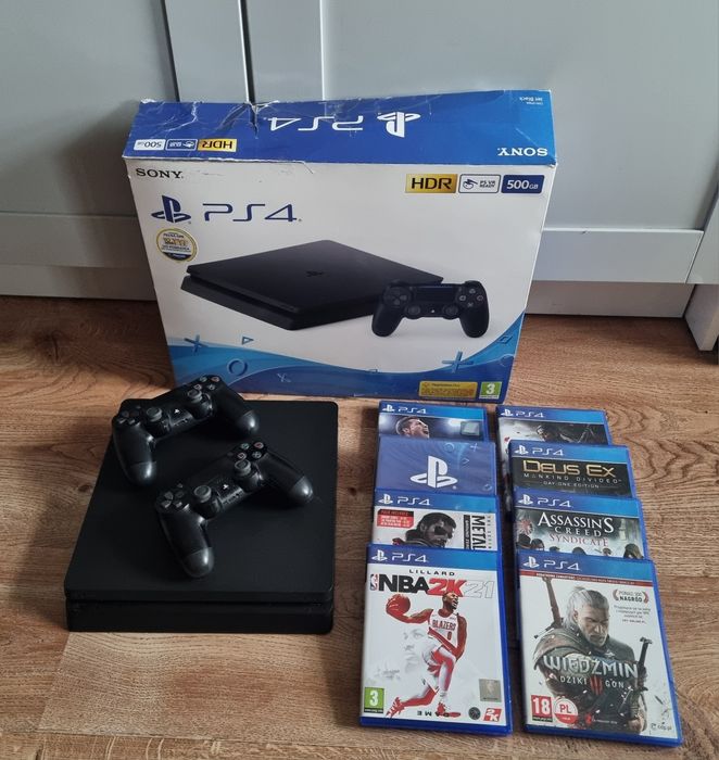 PlayStation 4 500g 2 pady 8 gier po serwisie