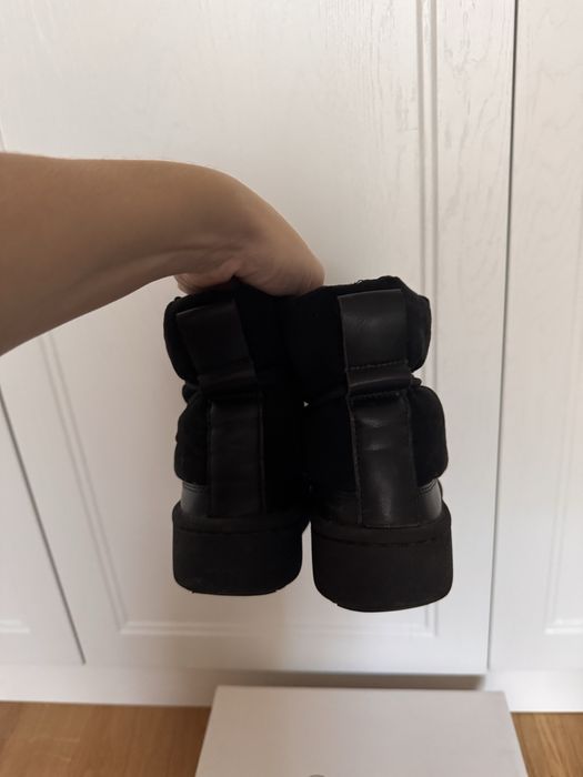 Черевики чоботи Н&М угги