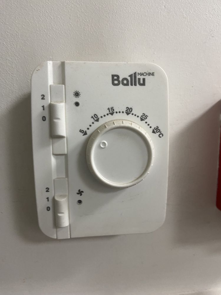 Ballu BHC-L10-S06 теплова  повітряна завіса