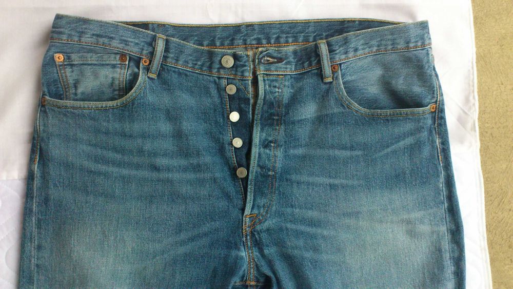 Джинсы Levi*Strauss 501.Меxico2018.W38L32.Полупояс-50,Длина-111 см,б/у