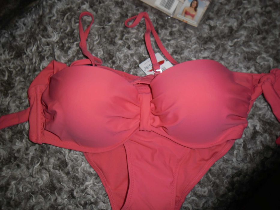 różowy nowy strój kąpielowy roz.44