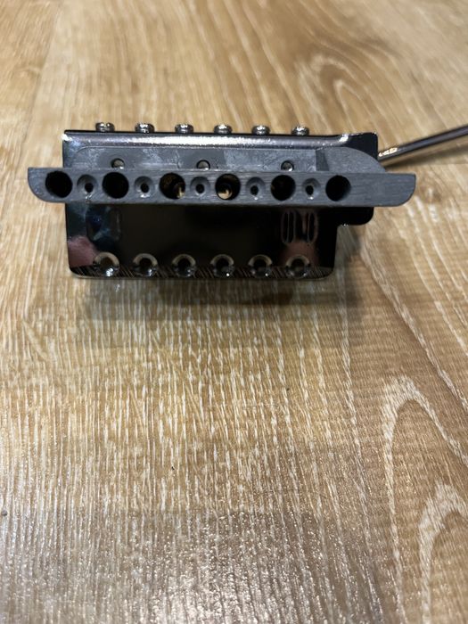 Mostek Bridge Fender Stratocaster Tremolo